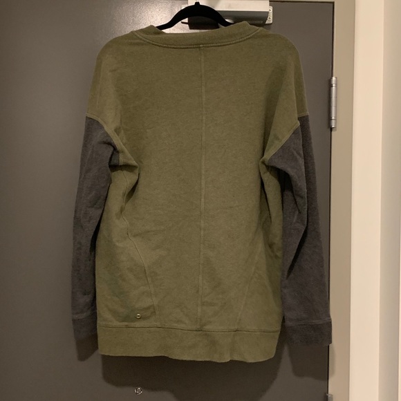 Vintage lululemon Asymmetrical Zip Up - Picture 7 of 8